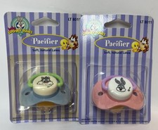 Regent Baby - Soft Natural Latex Pacifier Looney Tunes Sylvester  BugsBunny
