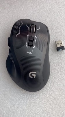 Logitech G700s Wireless Mouse Ergonomic Design Perfect for Gaming