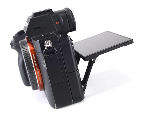 Sony A7 III Camera Body Only E Mount Battery & USB Charger Lead 25,268 Shots - Picture 7 of 18