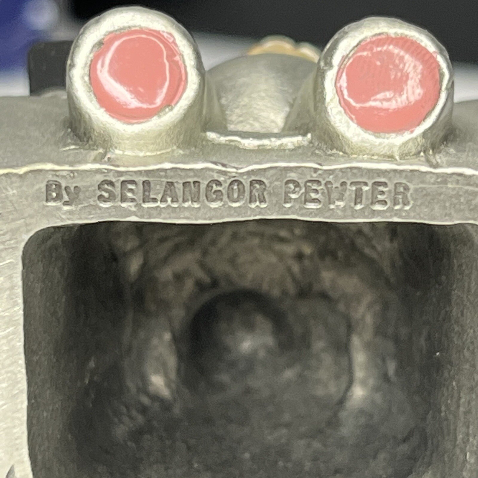Picture 8 of 9