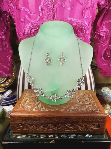 Vintage Silver Tone Flower Necklace 1970s Retro Floral Demi Parure - Picture 14 of 16