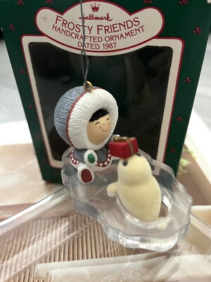 FROSTY FRIENDS 1987 Hallmark Collector Series #8 Eskimo Christmas Ornament GB21