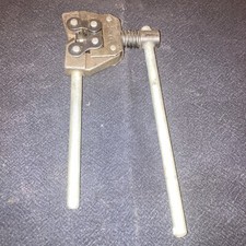 Vintage Breaker Splitter 25-60 Great Condition 