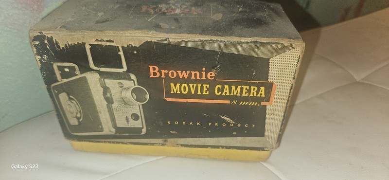 Kodak Brownie Movie Camera 8mm Standard 8 mm Non Reflex Gray w/ Box