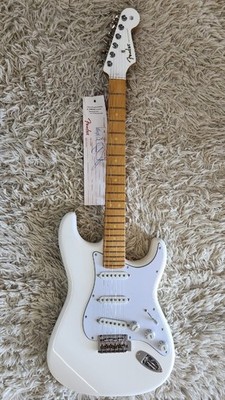 Fender Limited Edition Player II Stratocaster , Maple Fingerboard, Polar White