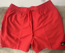 Quiksilver Men s Red Solid Swim Trunks Size S Elastic Waist Drawstring Pockets