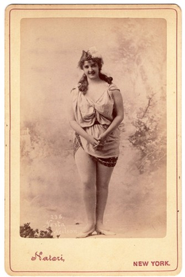 #ad NESTA NEILSON : PRETTY STAGE ACTRESS : RISQUE : RARE CABINET CARD $29.95