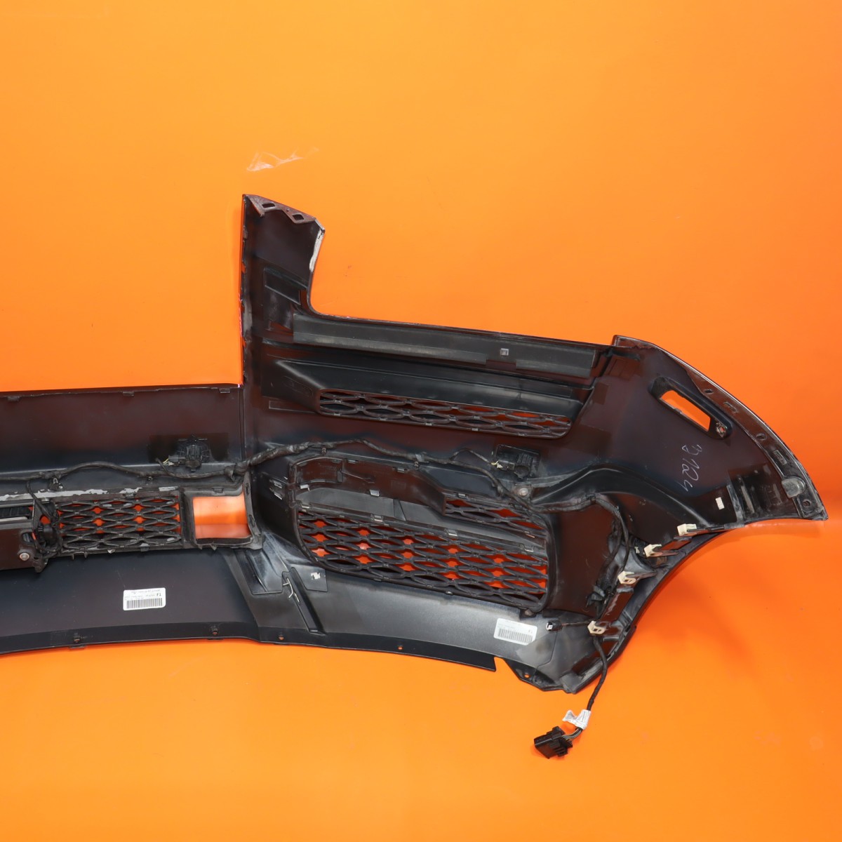 Rolls-Royce Cullinan 2019-2024 Front Front bumper P/N 51117448893