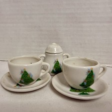 Vintage 1983 B. Shackman  Co. 6 Piece Christmas Tree Miniature Tea Set 21368