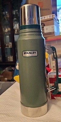 Stanley Classic 1.1 Qt Vacuum Thermos Bottle