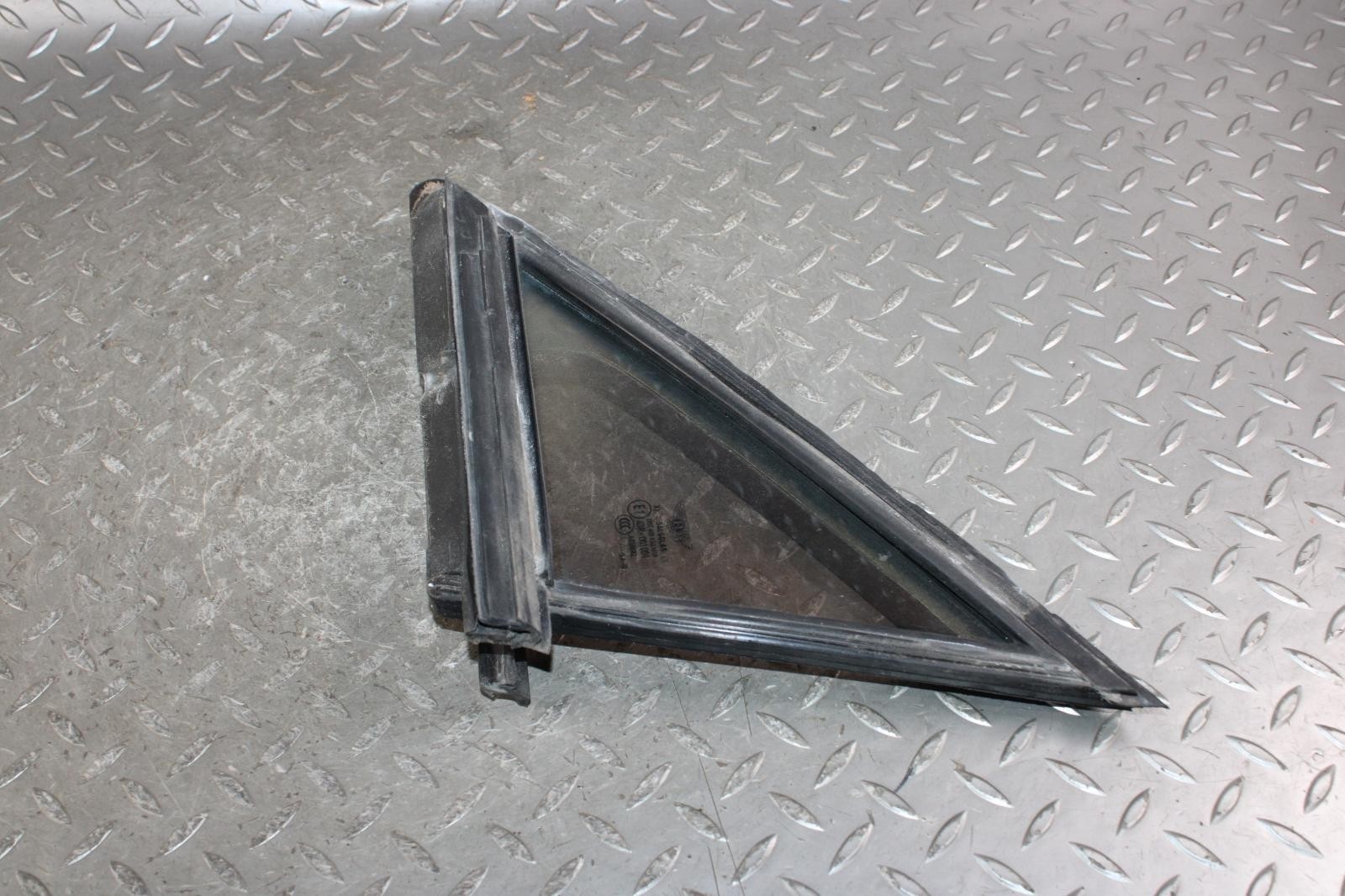 14-18 Flying Spur Front Driver Side Left LH Quarter Window Glass OEM Factory WTY