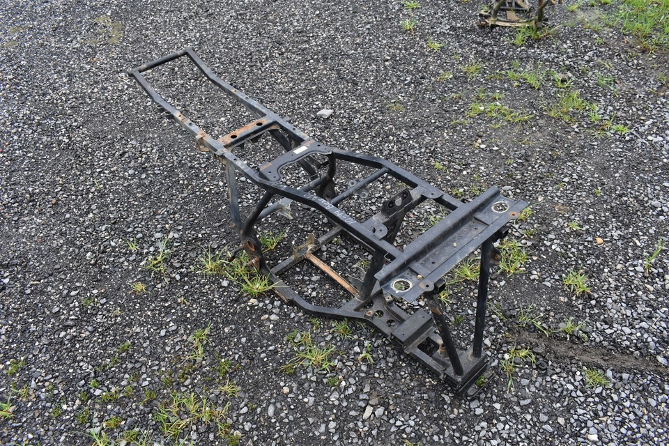 Yamaha Bear Tracker 250 1999 cuadro 2x2 4XE-F1110-00-00 Foto 4 de 4