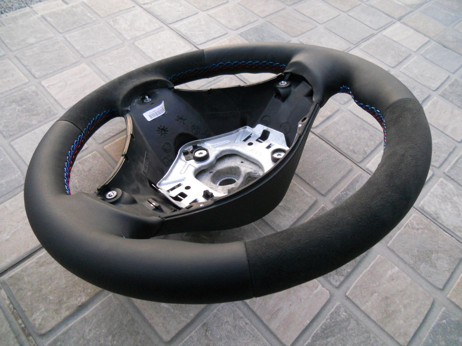 Steering Wheel BMW E90 E91 E92 E93 E87 E81 E88 Leather Alcantara extra