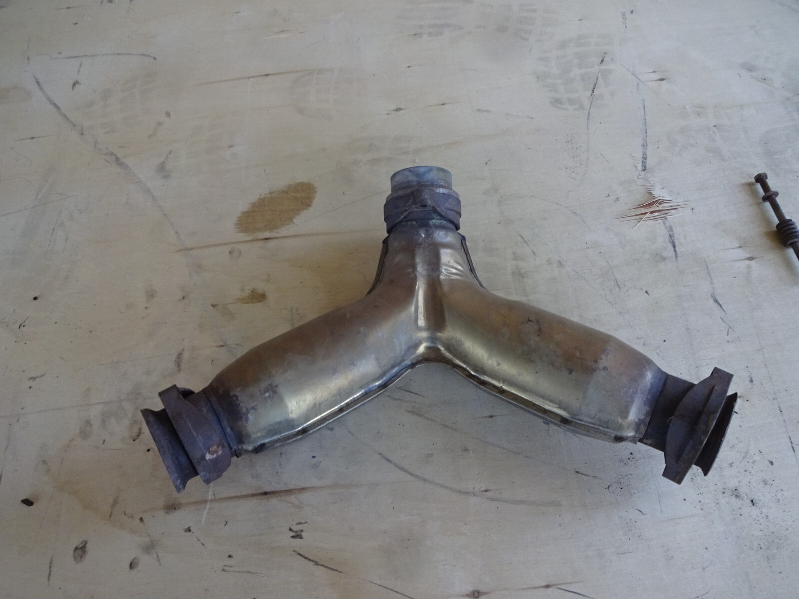 Ferrari 355 (2.7) - By-Pass Tube - P/N 166580
