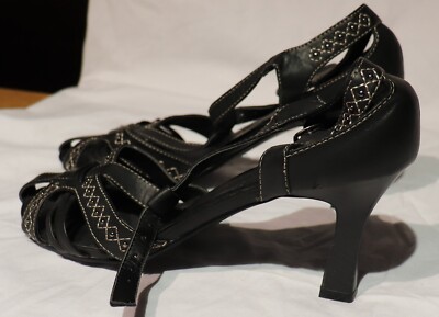 GO MAX Brown Sling Back Heels  Size 9 looks new
