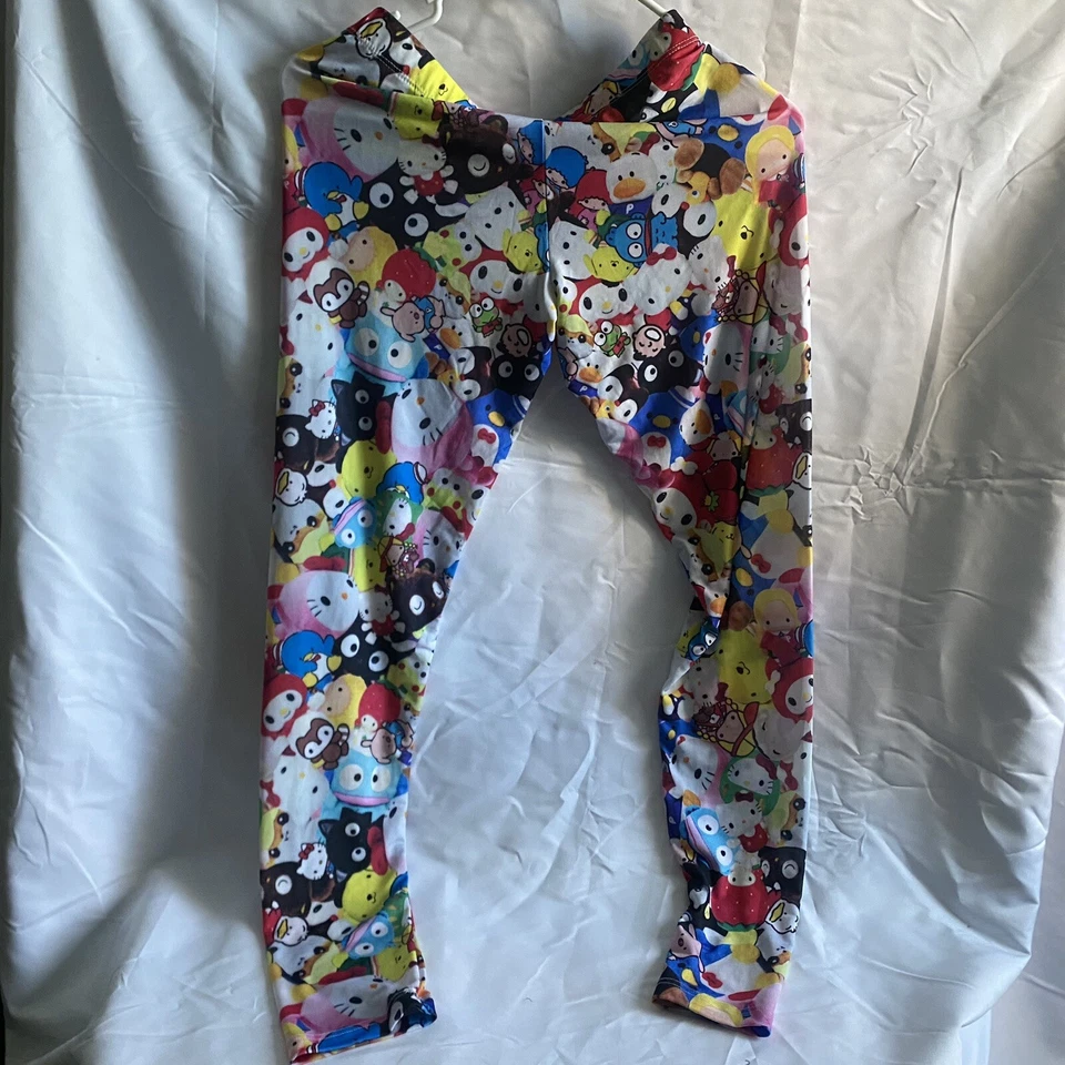 Leggings Hello Kitty Sanrio Estampado Talla Infantil Grande (Mujer Talla Pequeña), K Foto 3 de 4
