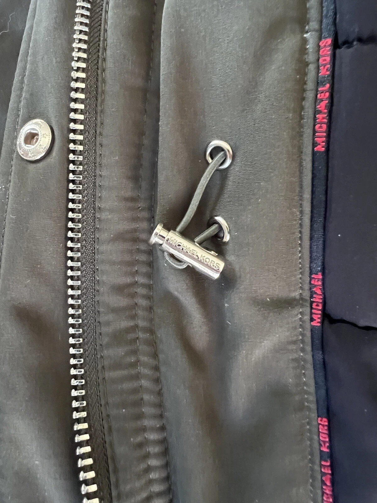 Cappotto MICHAEL Michael Kors con cappuccio pelliccia chiusura a scatto davanti Polyfill Anorak Parka medio