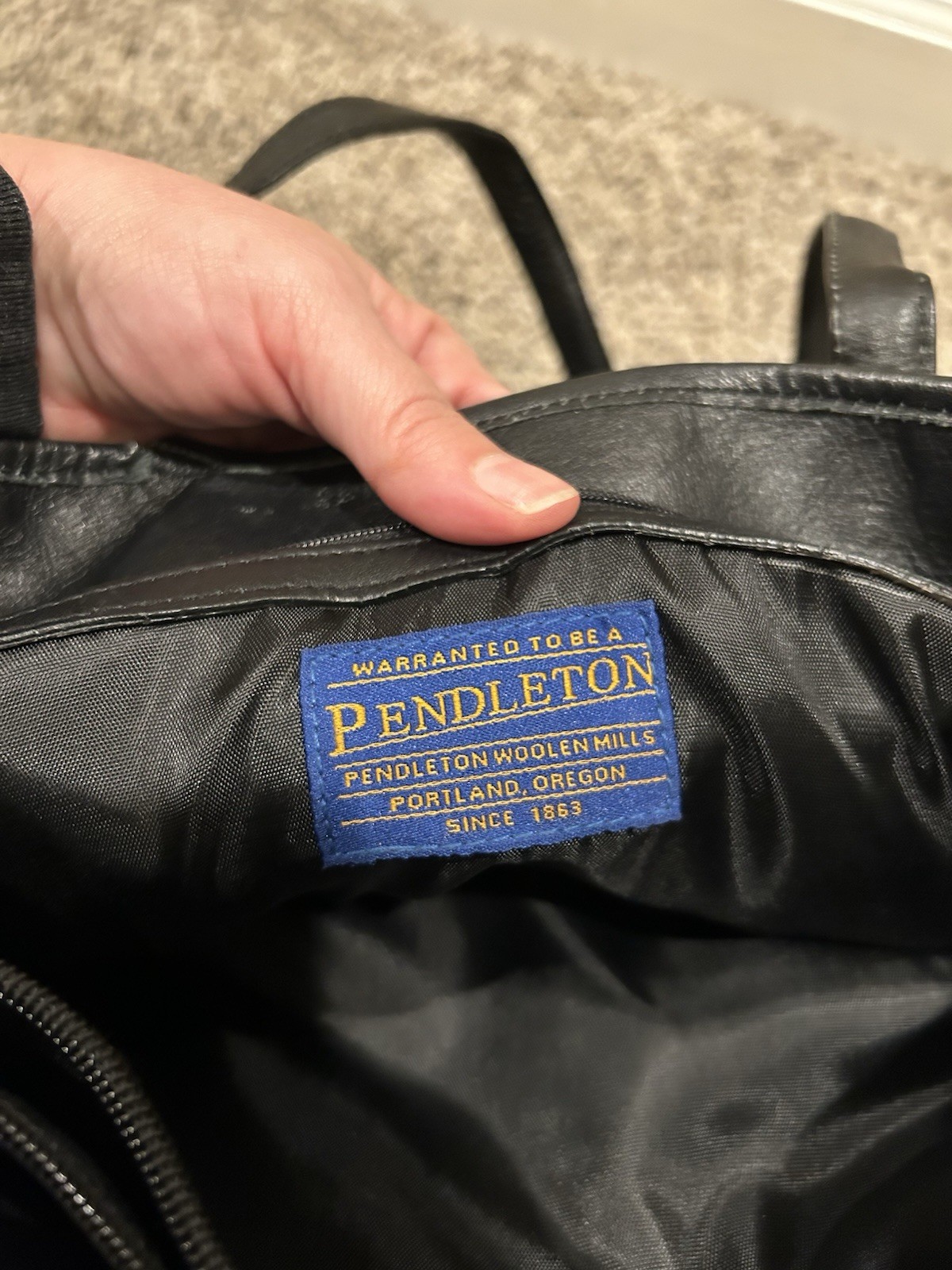 Pendleton Diamond Desert wool/leather market tote… - image 8