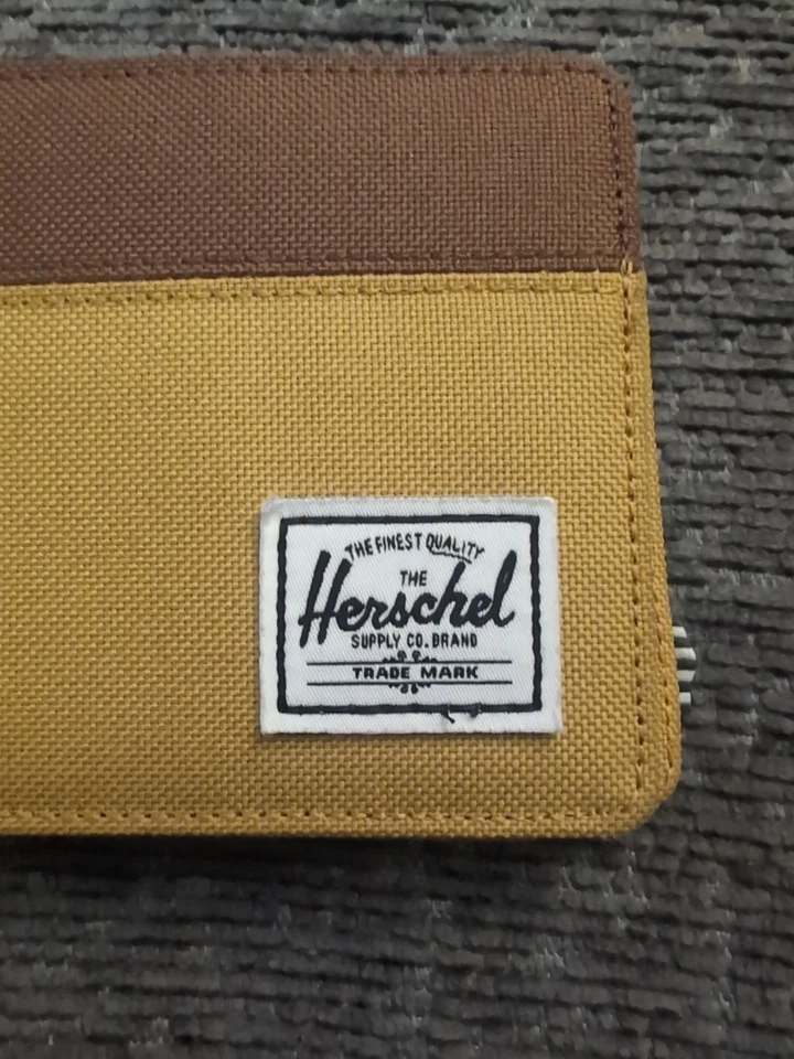 Cartera Herschel Unisex RFID Roy Poliéster Foto 4 de 4