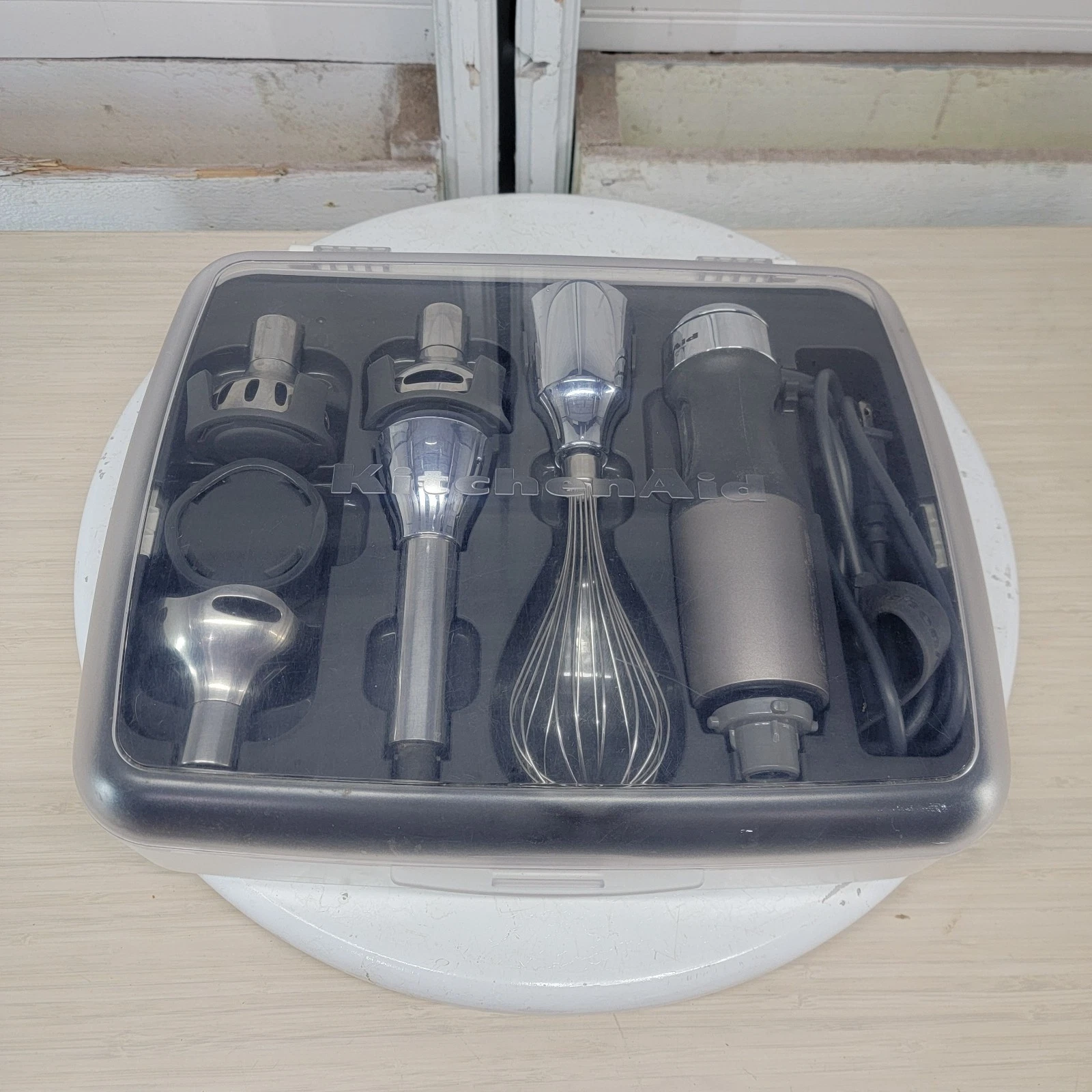 KitchenAid Variable Speed Immersion Hand Blender Set Whisk Attachments Case
Opens in a new window or