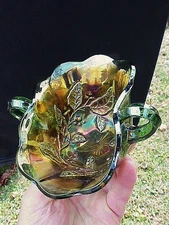 Beautiful Millersburg HOLLY SPRIG Carnival Glass 3¼"H Deep Bonbon RADIUM GREEN