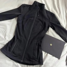 Lululemon Define Black Women's Athletic Jacket Full Zip Pockets Slim Fit