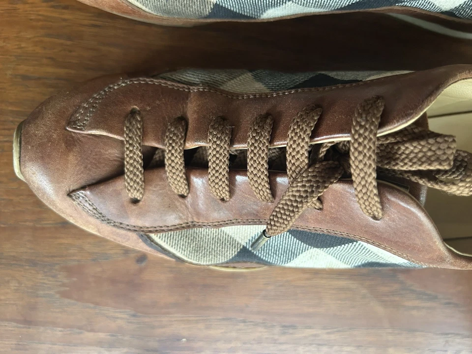 Tênis Burberry Feminino Líder Marrom Tamanho 40/9.5 - Imagem 3 de 4