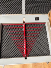 ETS LINDGREN 3148 Log Periodic Dipole Array Antenna 200MHz - 2GHz