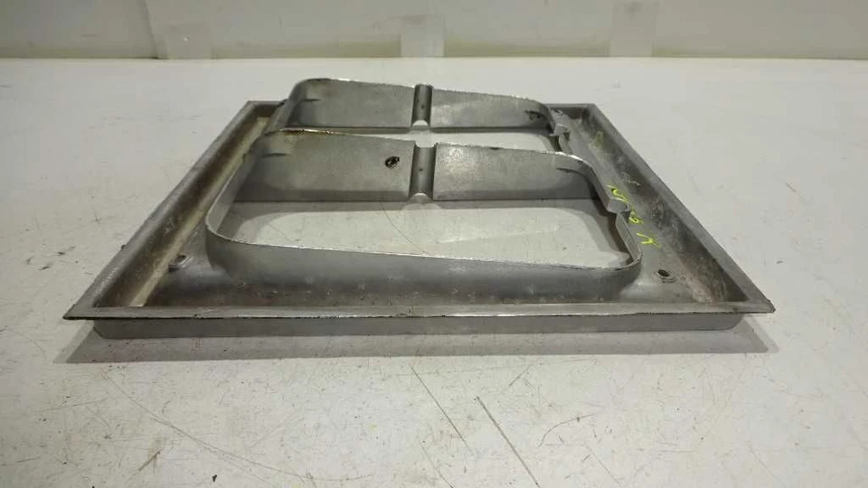 Passenger Right Headlamp Door Rectangular Headlamps Fits 79-85 Dodge Van 550625 Foto 4 de 4