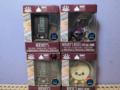 Funko Minis - HERSEY'S -Hersey Bar, Reese's  White Creme, Hershey's Kisses.