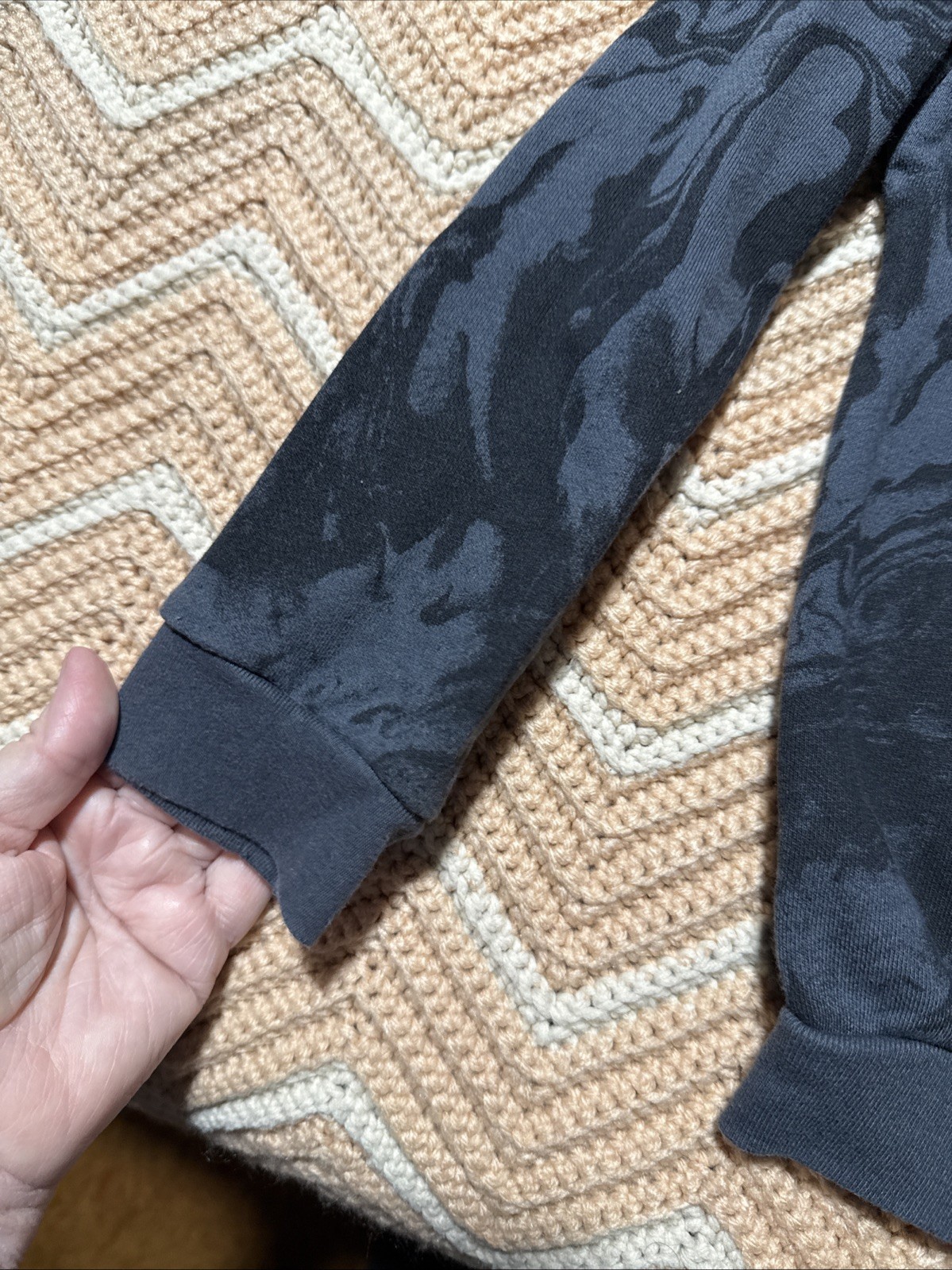 Members Mark Explore Outer Space Black Hoodie - image 5