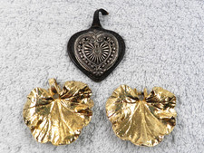 Vintage 1981 Mimi Di Niscemi Gold Tone 2 Piece Buckle Signed  Heart on Leather