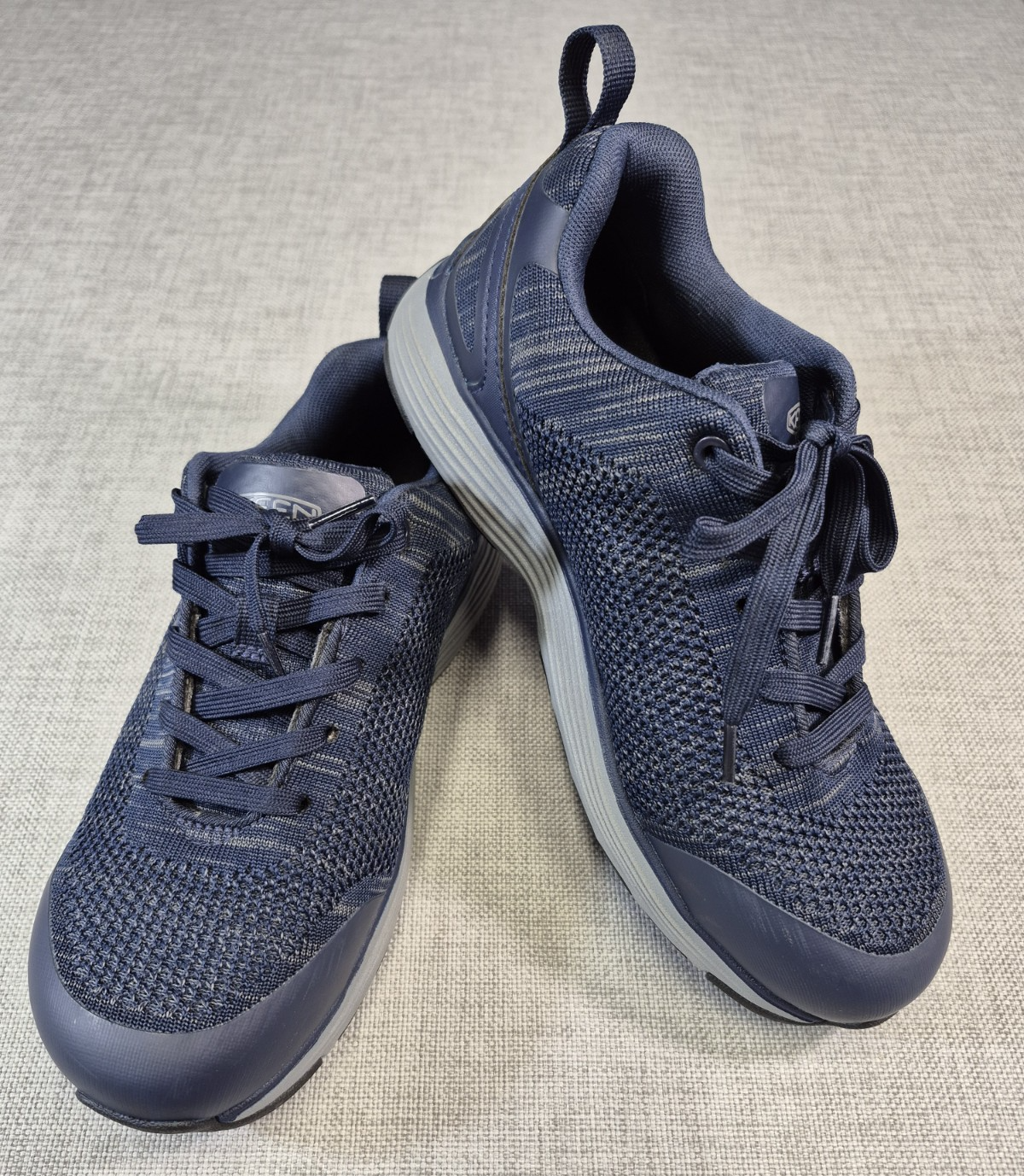 KEEN Utility Sneaker Blu Navy Punta Rigida Uomo Taglia 7EE o Eur 39 5