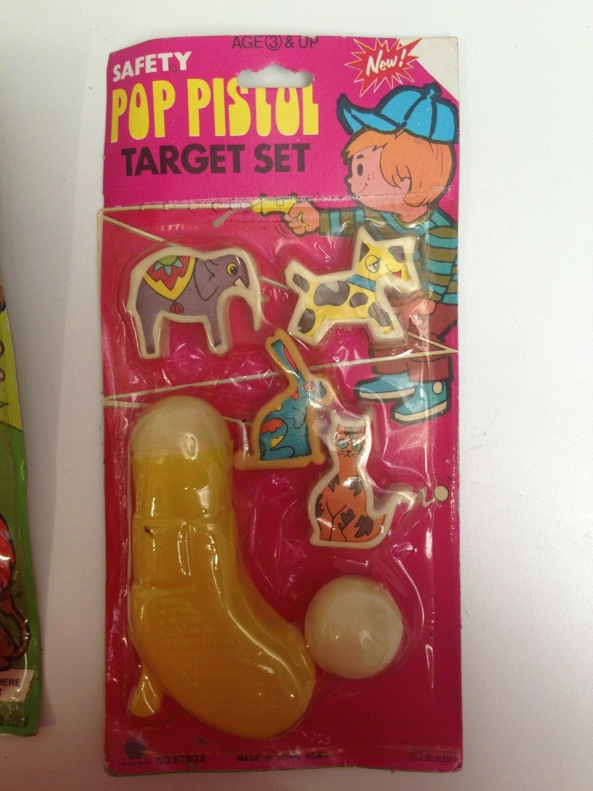 Vintage 1970's/80's Novelty Toys Pop Pistol Target Set & Rubber Band