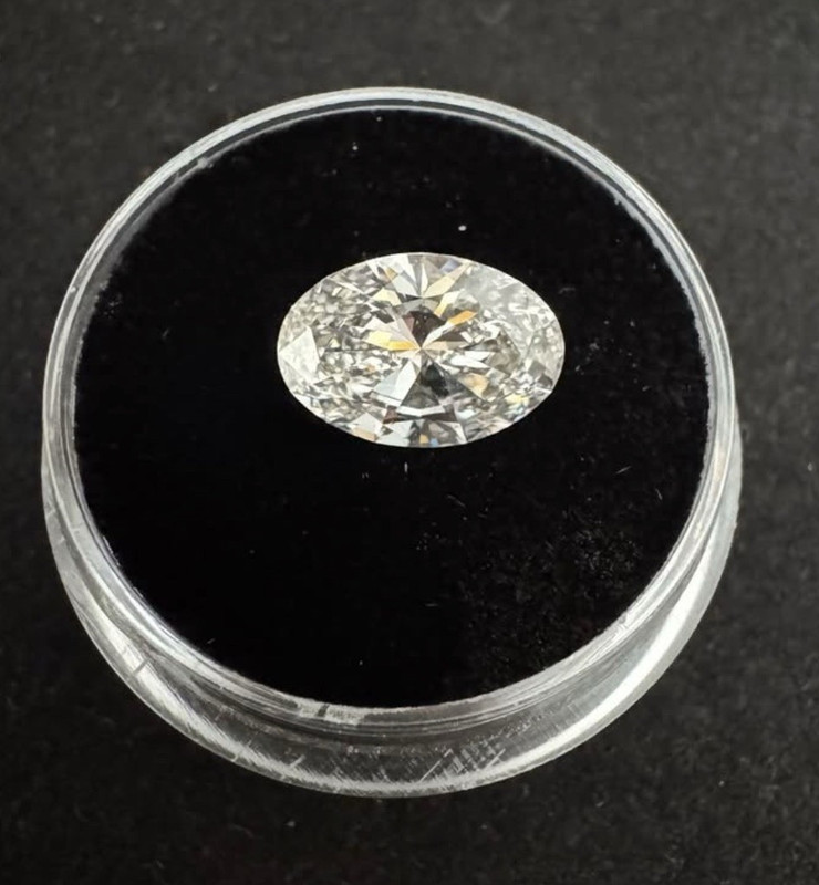 1.85 CT Oval Lab Grown Diamond F VS1 IGI Certified Loose Diamond