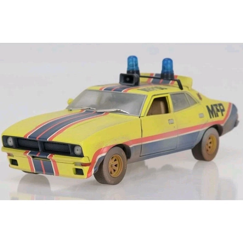 1:18 FORD XB FALCON MFP MAD MAX SEDAN V8 Big Booper 1974 Dirty Version  - Image 4 of 4