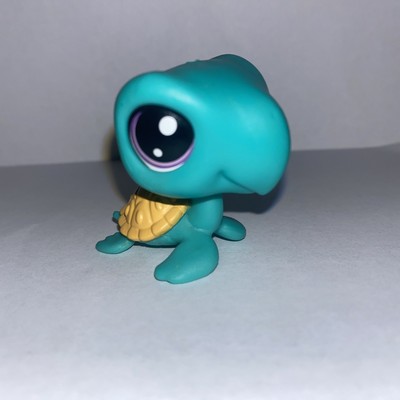 Hasbro Littlest Pet Shop LPS #60 CAPTAIN GILTURTLE Sea Turtle