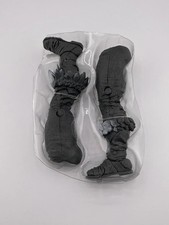 McFarlane DC - Endless Winter - Frost King BAF - Legs  Black Adam