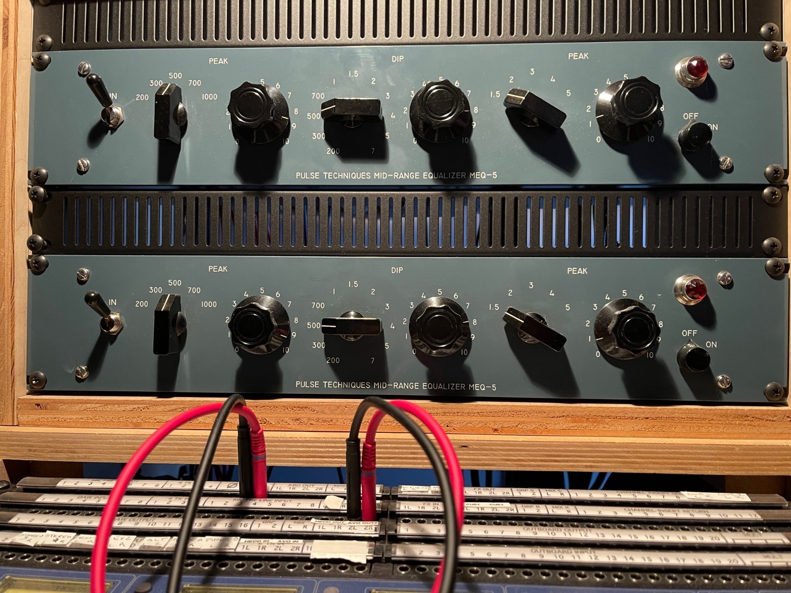 Pultec MEQ-5 TUBE Midrange EQ Pair *Vintage* - PRISTINE, MINTY, IMMACULATE