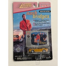 Johnny Lightning Nash Bridges 71 Hemi Cuda Hollywood On Wheels Diecast 1:64