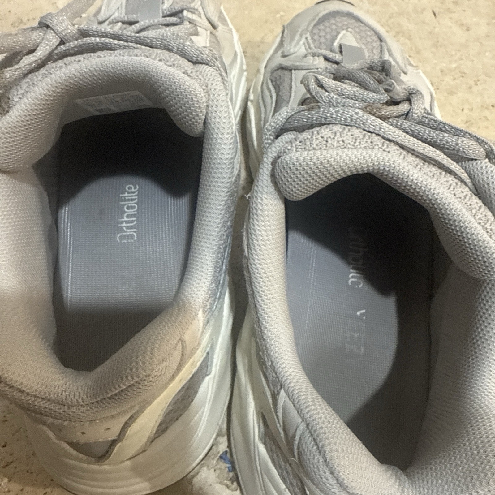 adidas Yeezy Boost 700 V2 Men's Size 10 Static EF2829 thumbnail 11