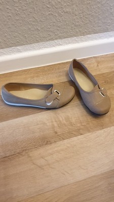 NEU! Bequeme Slipper / Ballerinas Lucky Shoes   Gr. 36   Beige/Taupe
