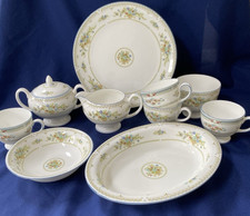 Wedgwood Petersham Hampshire tazze zuccheriere servizio piatto lattiera venduto Indiv