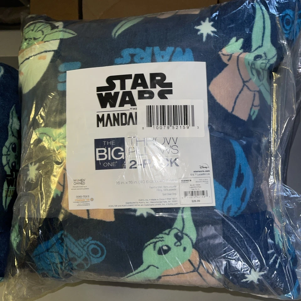 Tiro de peluche Disney Star Wars con almohadas a juego Foto 4 de 4