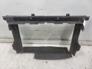2020-2022 Hyundai Palisade Radiator Shroud Air Guide 29135-S8500