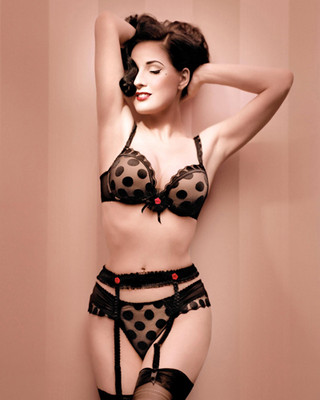 Von Teese, Dita (37799) 8x10 Foto
