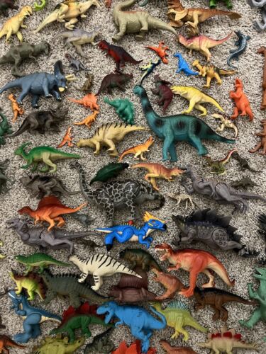 Lot Of 90+ Rare Vintage Assorted Dinosaur Toys  80s 90s 00s Toys-R-us, Jurassic+ - Picture 1 of 22