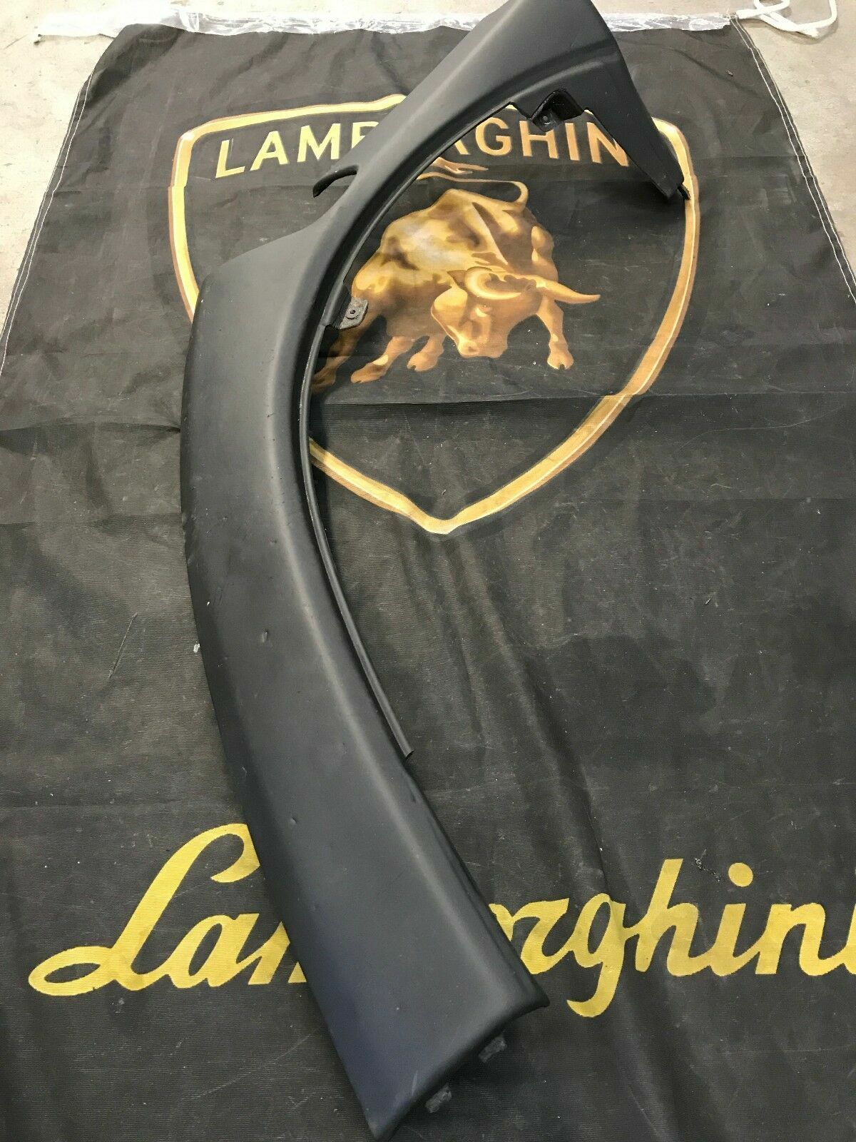 LAMBORGHINI GALLARDO LP560 RIGHTSIDE INTERIOR DASH TRIM GAP COVER OEM 400858346B