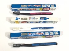 VINTAGE 94 95 CREST COMPLETE Qty Of 3 Soft Angle Straight Toothbrushes Prop