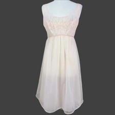 Vanity Fair 50s Chiffon  Lace Nightgown Size 36
